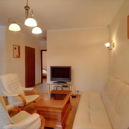아파트 Funkcjonalne I Stylowe Sun Seasons 24 W Karpaczu By Renters 카르파츠