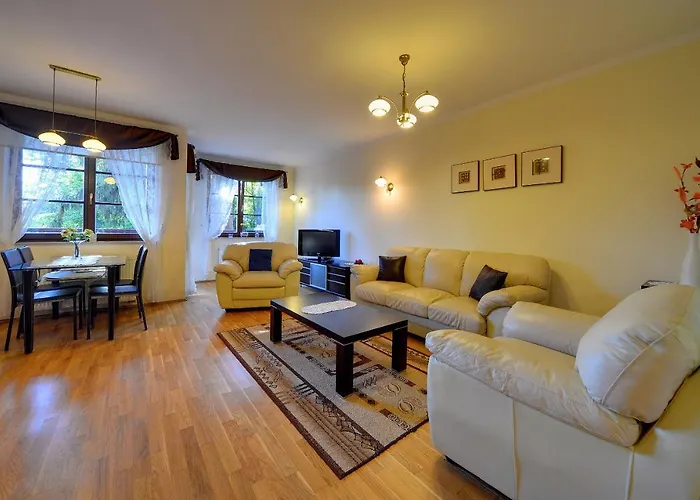 Funkcjonalne I Stylowe Sun Seasons 24 W Karpaczu By Renters Karpacz