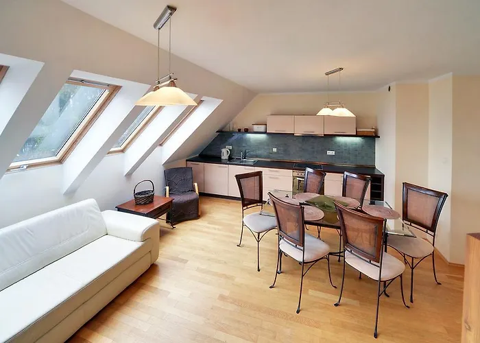 Apartment Funkcjonalne I Stylowe Sun Seasons 24 W Karpaczu By Renters