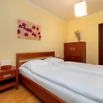 Funkcjonalne I Stylowe Sun Seasons 24 W Karpaczu By Renters 아파트 카르파츠