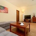 Funkcjonalne I Stylowe Sun Seasons 24 W Karpaczu By Renters 아파트 *