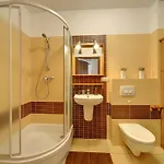 Funkcjonalne I Stylowe Sun Seasons 24 W Karpaczu By Renters *