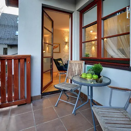 Funkcjonalne I Stylowe Sun Seasons 24 W Karpaczu By Renters *