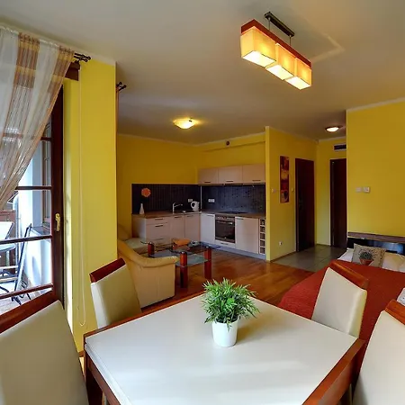Apartment Apartamenty Sun Seasons 24 - Rezydencja Pod Swierkami Centrum *