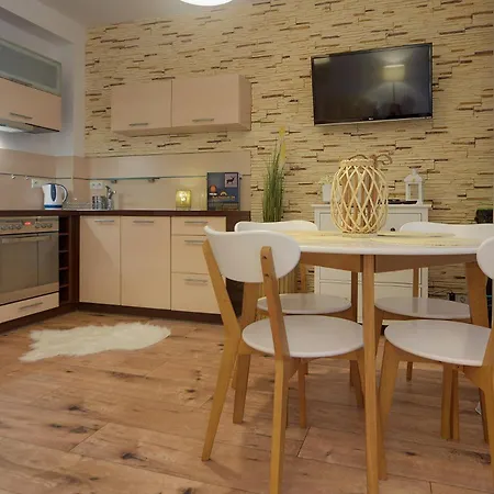 Apartamenty Sun Seasons 24 - Rezydencja Pod Swierkami Centrum * Karpacz