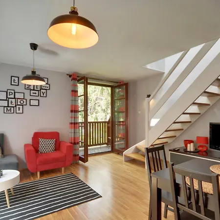 Funkcjonalne I Stylowe Sun Seasons 24 W Karpaczu By Renters Daire *