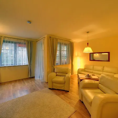 Funkcjonalne I Stylowe Sun Seasons 24 W Karpaczu By Renters