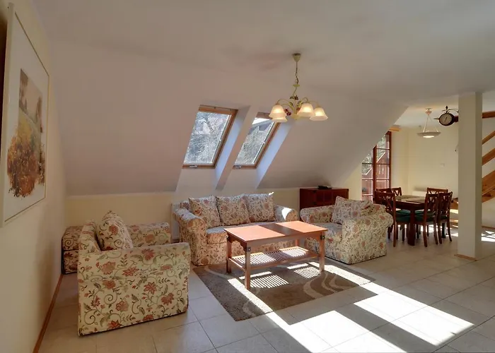 Funkcjonalne I Stylowe Sun Seasons 24 W Karpaczu By Renters *