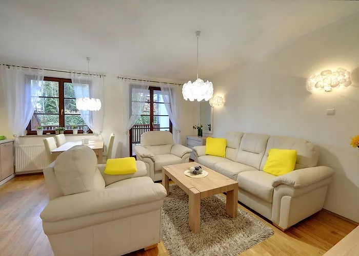 Funkcjonalne I Stylowe Apartamenty Sun Seasons 24 W Karpaczu By Noclegi Renters Apartment Karpacz